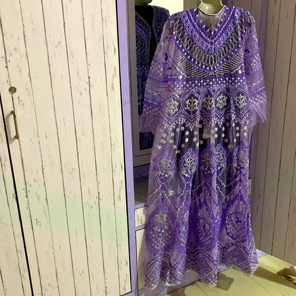 1500/-Designer saree with floor length shrug,absolutely an eye catcher in lave… - Picture 4 of 14